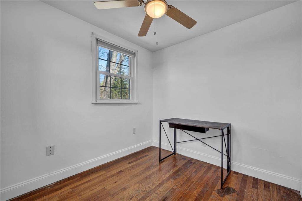 2075 Spring Valley Road Pittsburgh, PA 15243 - Photo 23 of 46