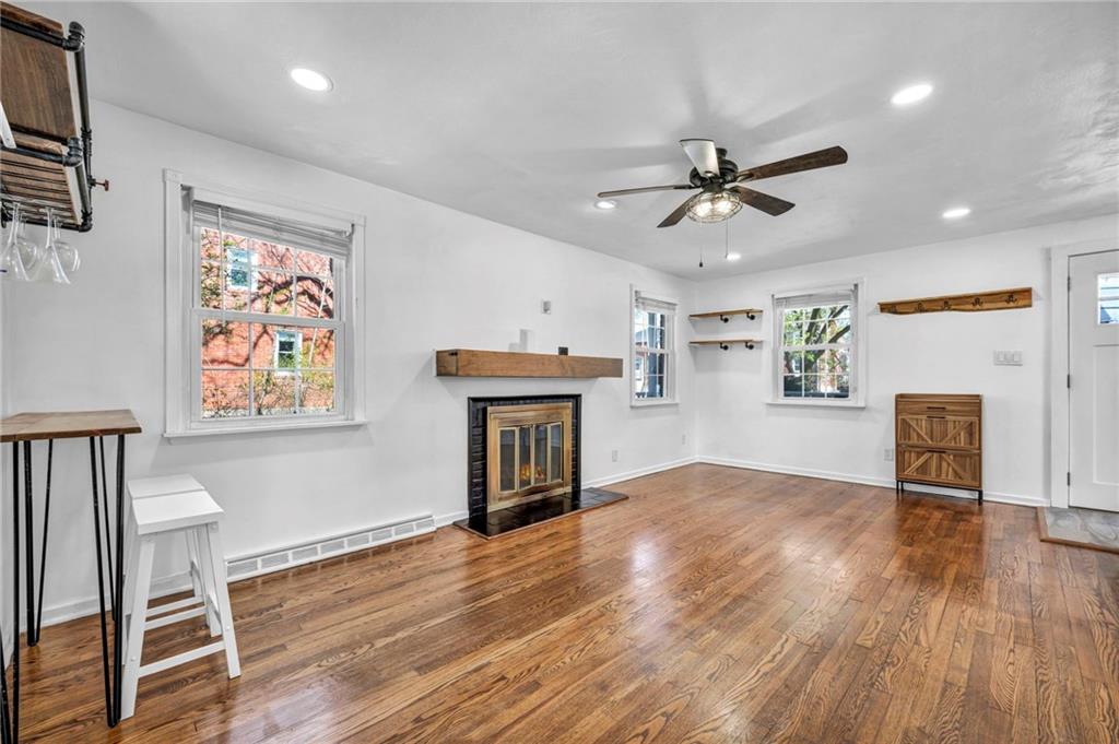 2075 Spring Valley Road Pittsburgh, PA 15243 - Photo 9 of 46