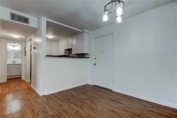 $1,550 | 2302 South Manhattan Avenue, Unit 310, Tampa, FL 33629