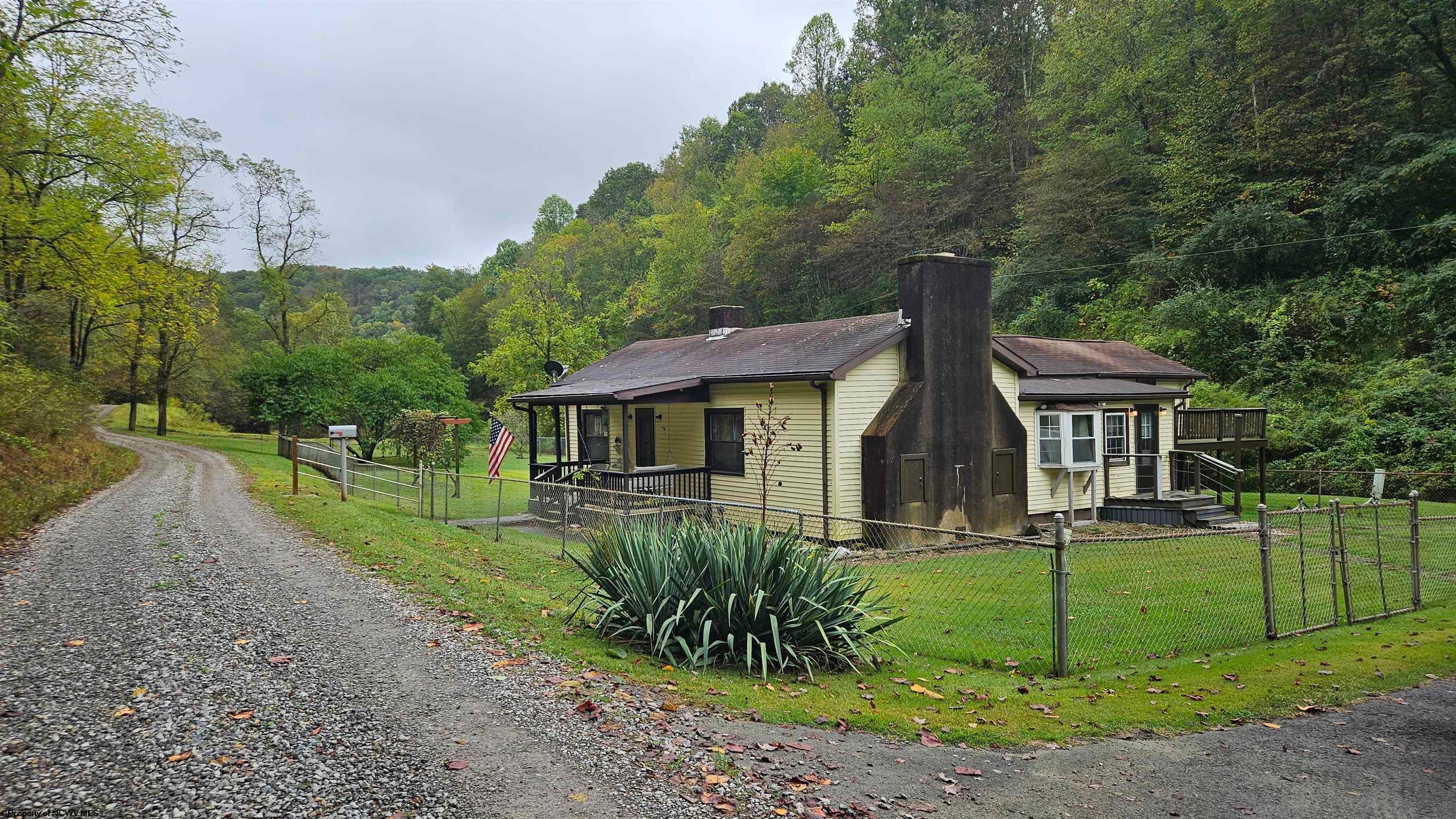 415 Elderberry Road Coxs Mills, WV 26342 - Photo 2 of 31 Gallery Image 2