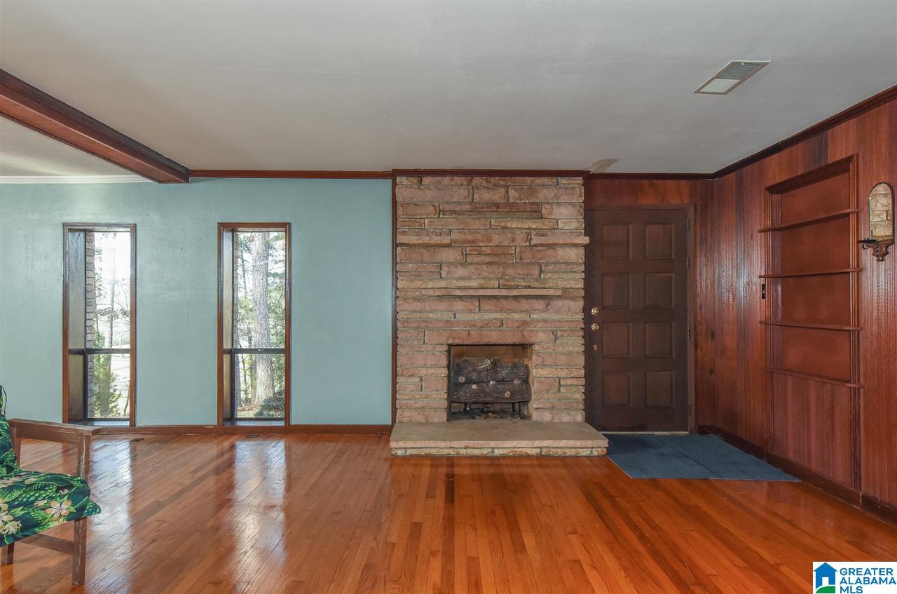 247 Tarrant Road Gardendale, AL 35071 - Photo 7 of 50