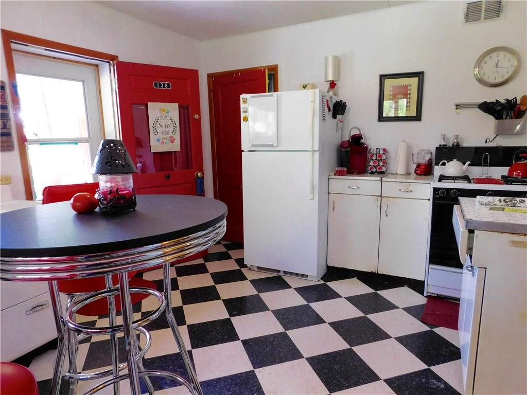 138 North Star Road Imperial, PA 15126 - Photo 3 of 20 Gallery Image 3