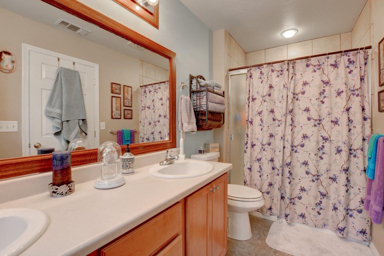 123 North 6th Street Central Point, OR 97502 - Photo 21 of 33 21