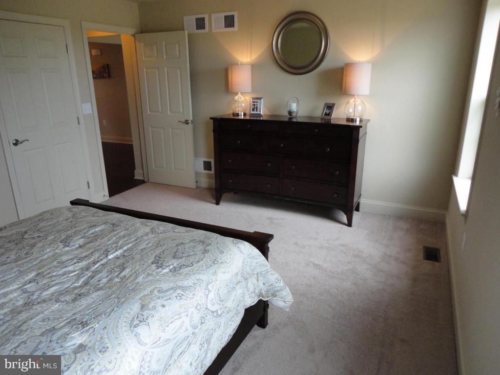 495 Hamilton Road, Unit 18 Lancaster, PA 17603 - Photo 15 of 33 Gallery Image 15