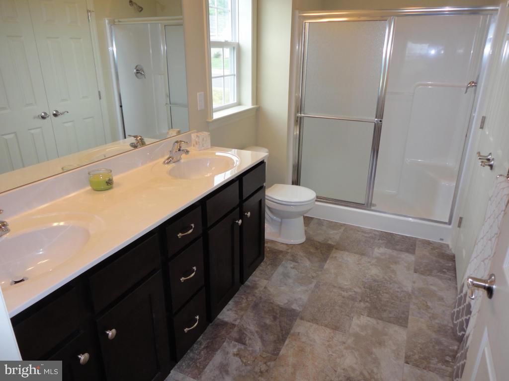 495 Hamilton Road, Unit 18 Lancaster, PA 17603 - Photo 17 of 33 Gallery Image 17