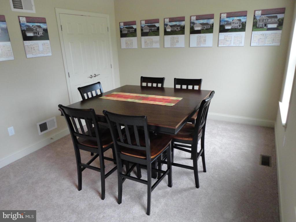 495 Hamilton Road, Unit 18 Lancaster, PA 17603 - Photo 19 of 33 Gallery Image 19