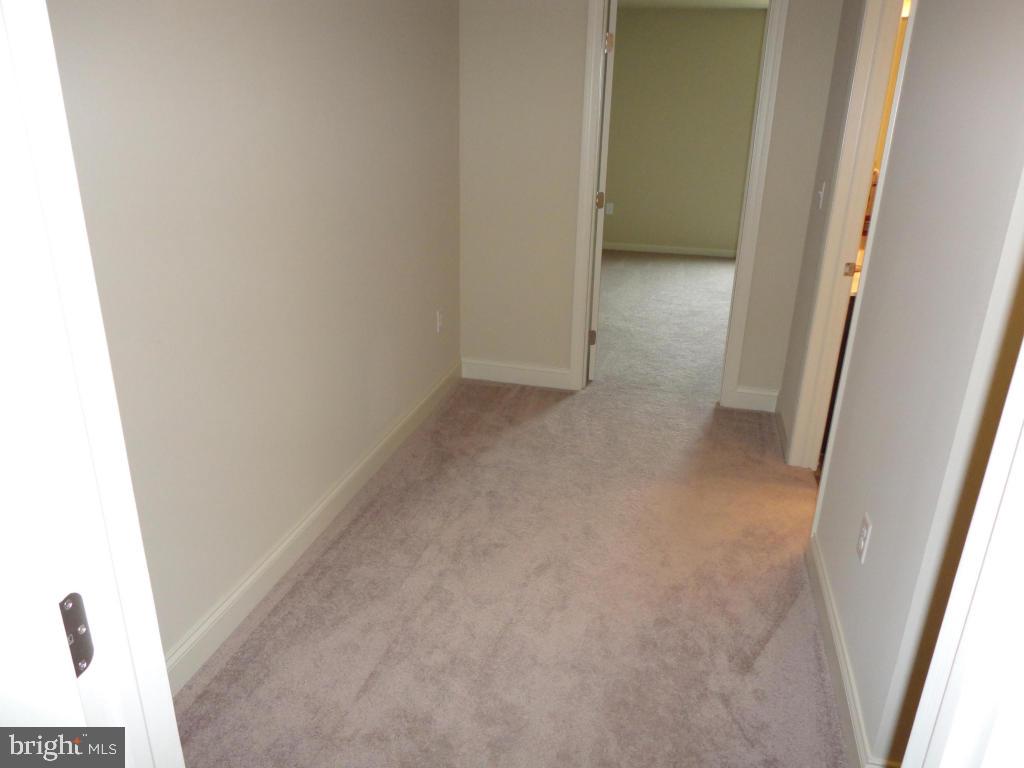 495 Hamilton Road, Unit 18 Lancaster, PA 17603 - Photo 23 of 33 Gallery Image 23