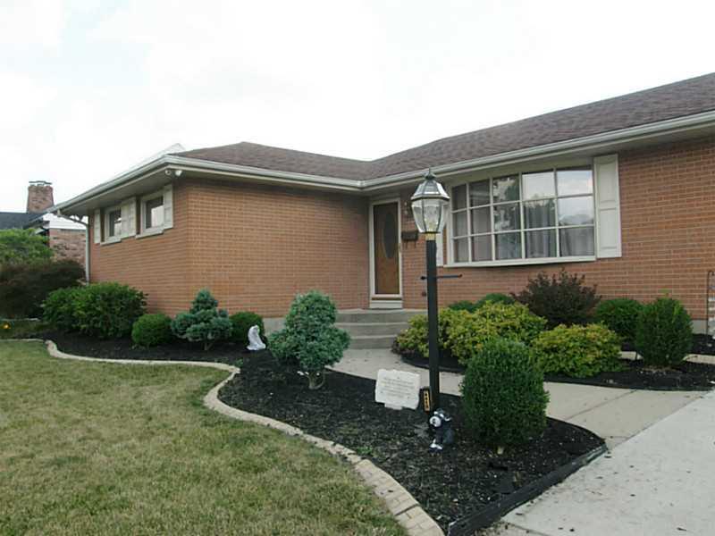 4415 Tulane Road Springfield, OH 45503 - Photo 3 of 24