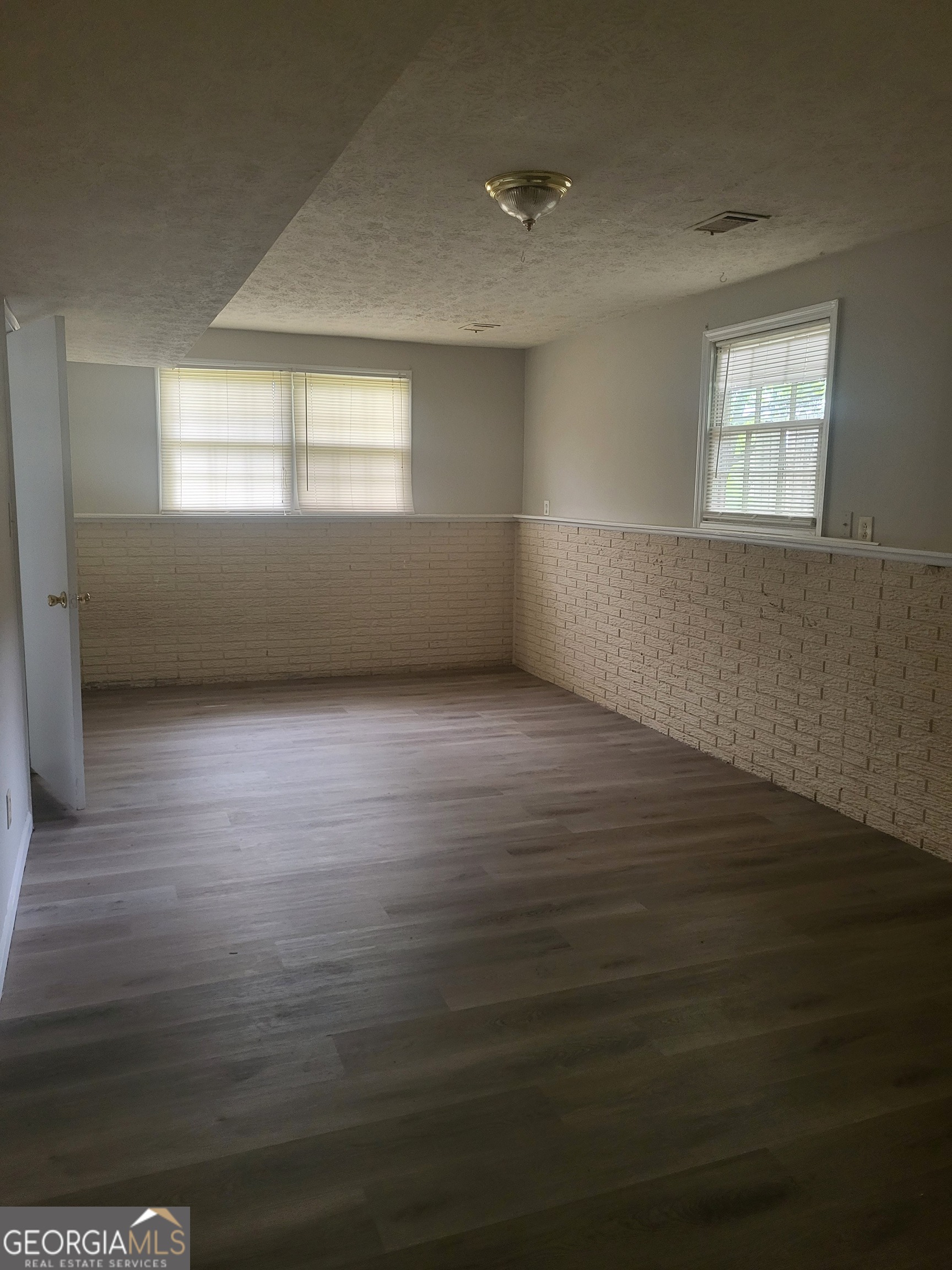 1293 Monfort Road Lawrenceville, GA 30046 - Photo 3 of 18