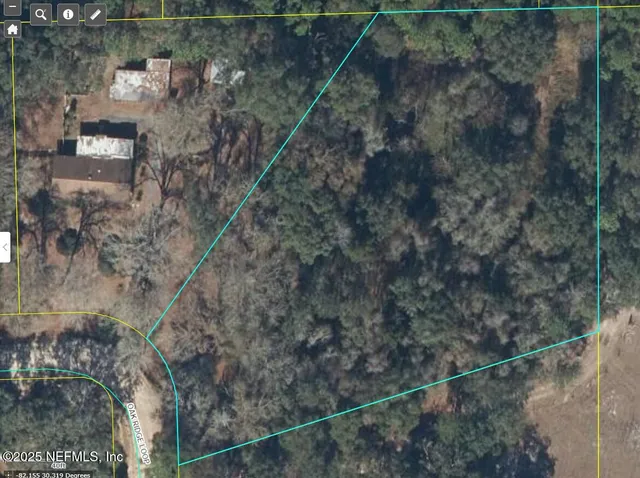 a aerial view of house with outdoor space