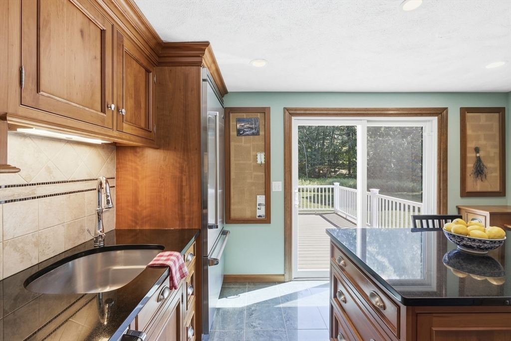2 Spartan Arrow Road Littleton, MA 01460 - Photo 11 of 41