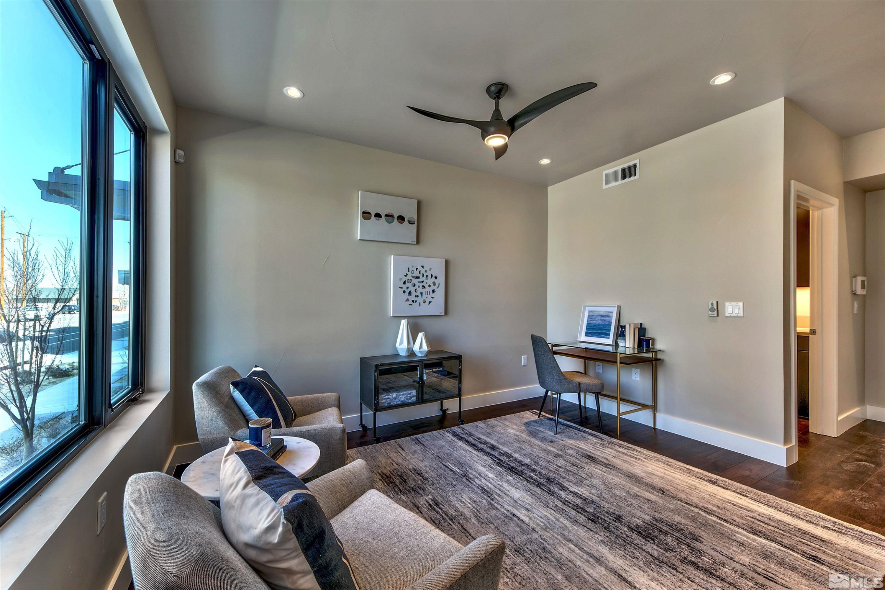 510 Mill Street Reno, NV 89502 - Photo 3 of 23 Photo 7