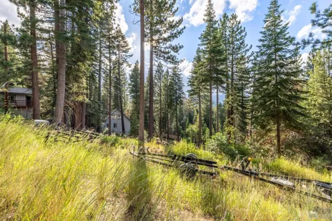 $248,000 | 1428 Skyline Drive, South Lake Tahoe, CA 96150