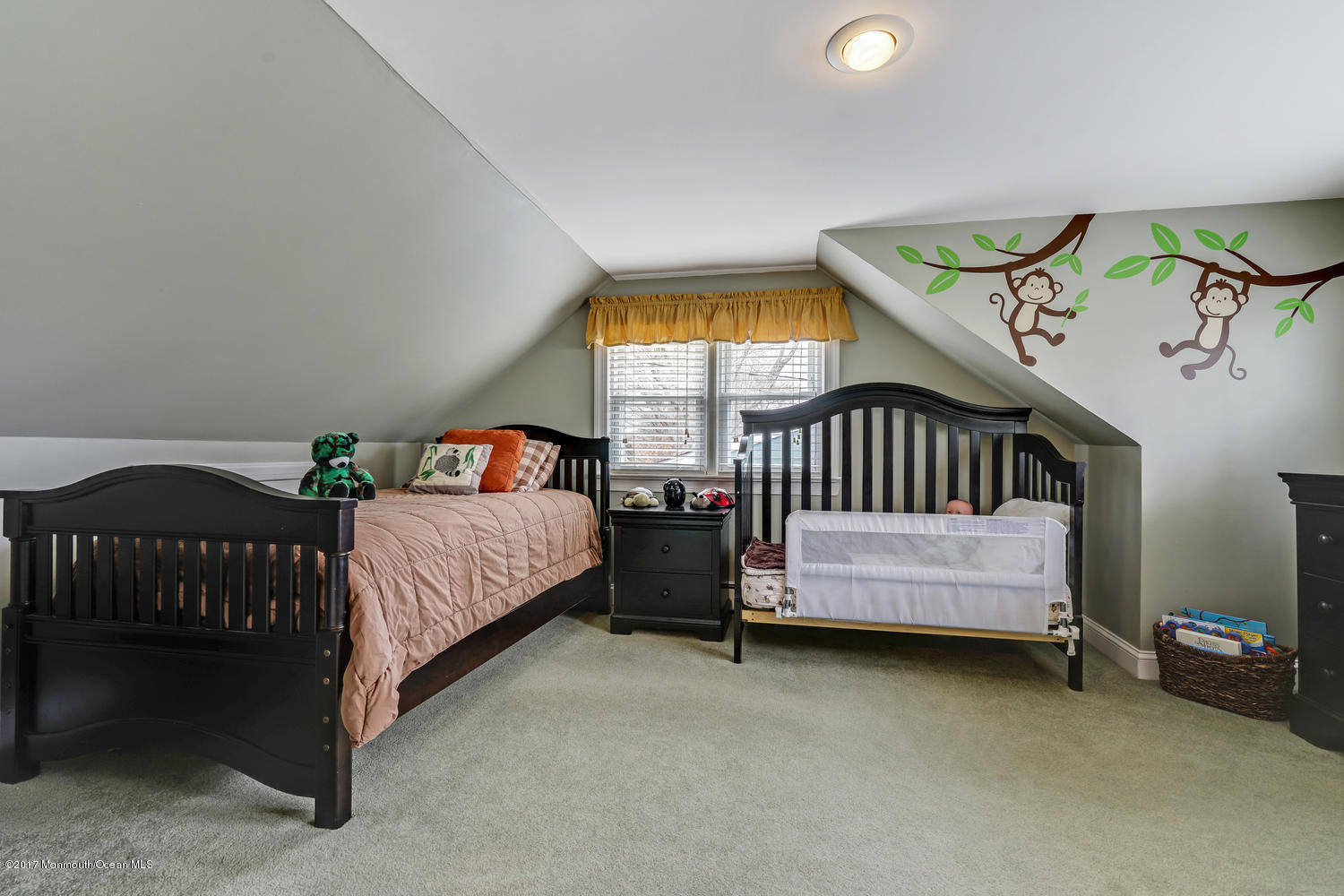 151 Riviera Drive Brick, NJ 08724 - Photo 16 of 24 151 Riviera Dr Brick NJ 08724-large-032-