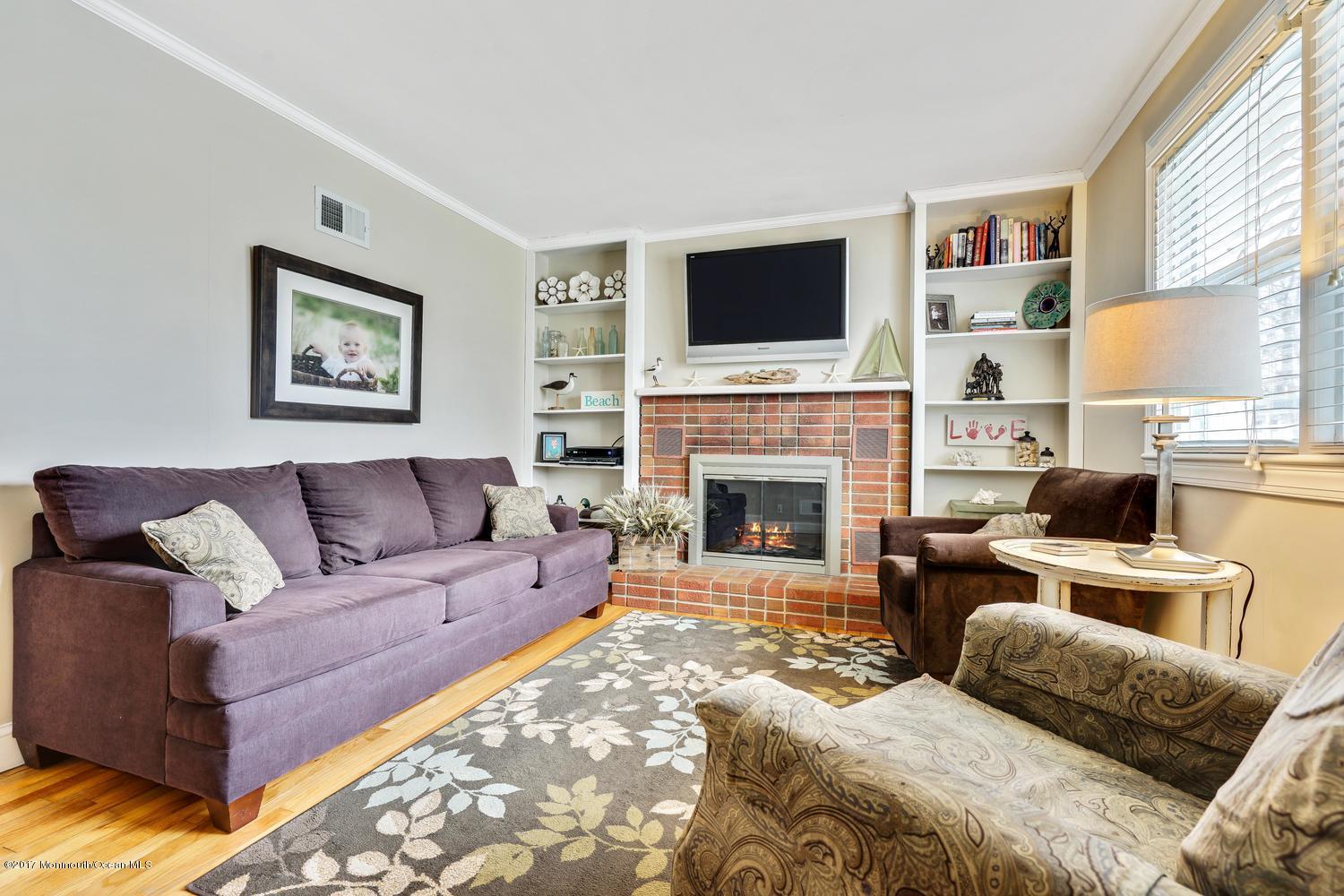 151 Riviera Drive Brick, NJ 08724 - Photo 6 of 24 151 Riviera Dr Brick NJ 08724-large-008-
