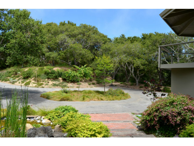 102 Las Lomas Drive Aptos, CA 95003 - Photo 19 of 25 a view of a backyard of the house