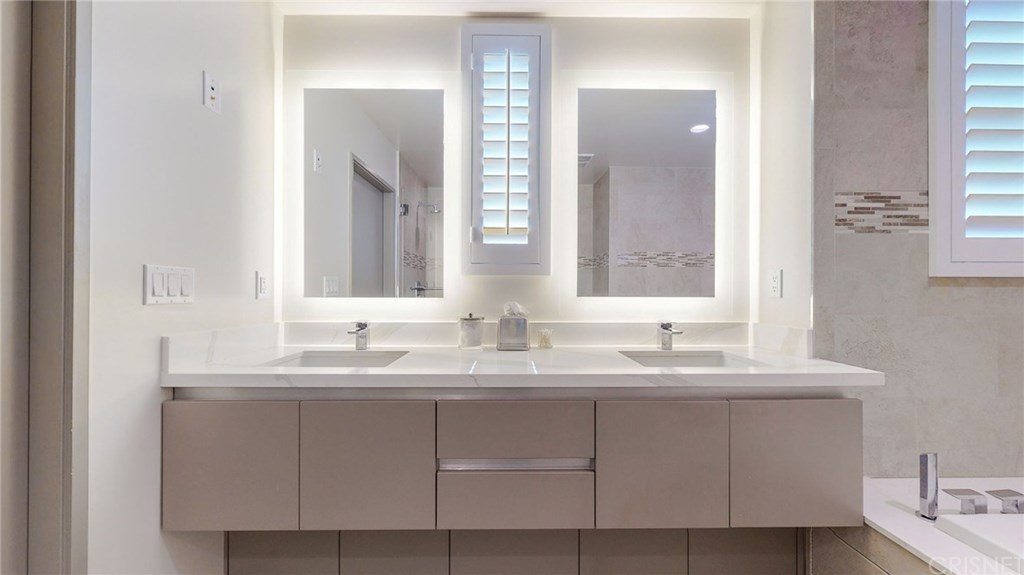 18703 Redwing Street Tarzana, CA 91356 - Photo 27 of 50