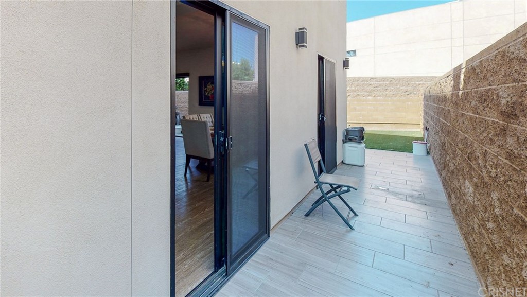 18703 Redwing Street Tarzana, CA 91356 - Photo 44 of 50