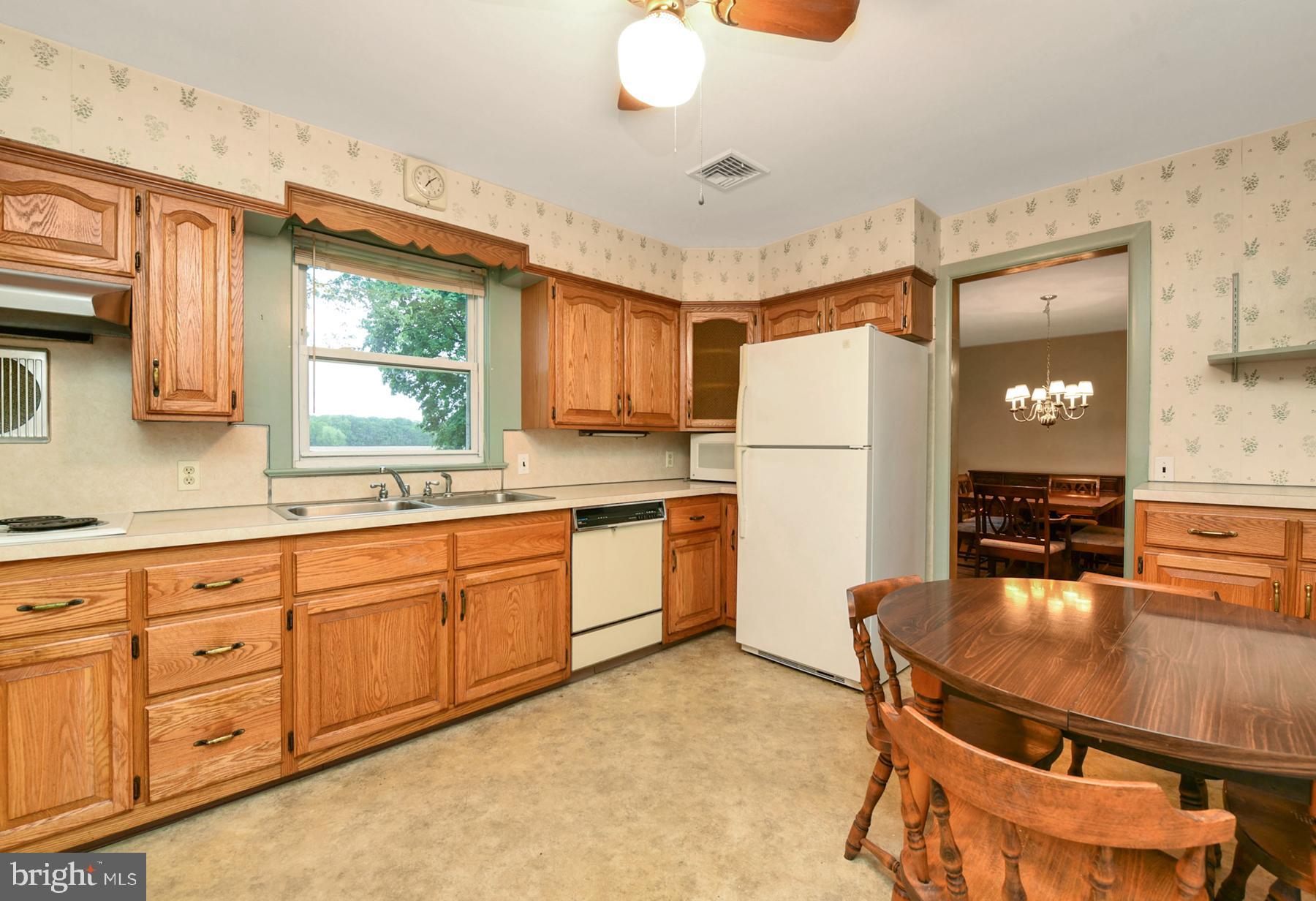 48 Cubberly Road Princeton Junction, NJ 08550 - Photo 13 of 26 Kitchen