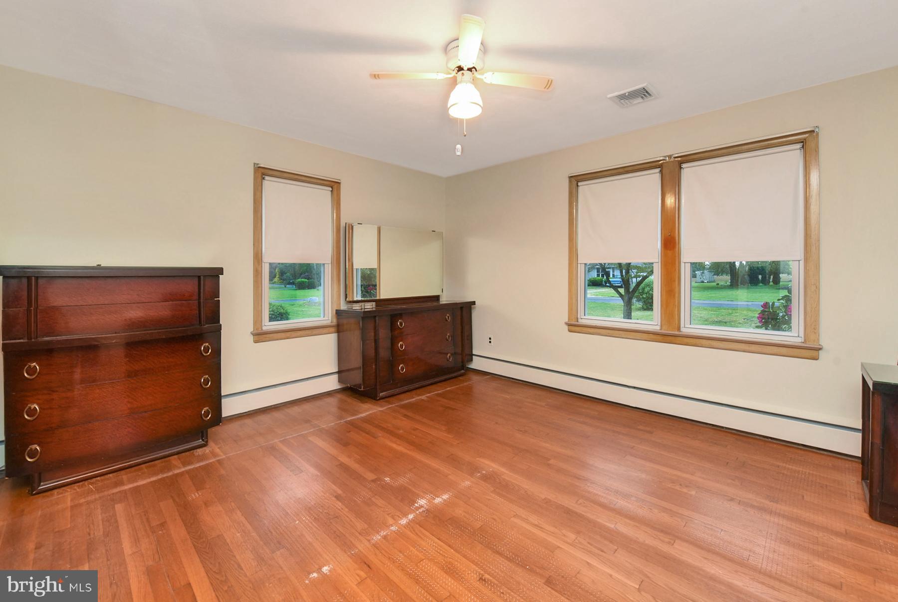 48 Cubberly Road Princeton Junction, NJ 08550 - Photo 15 of 26 Main Bedroom