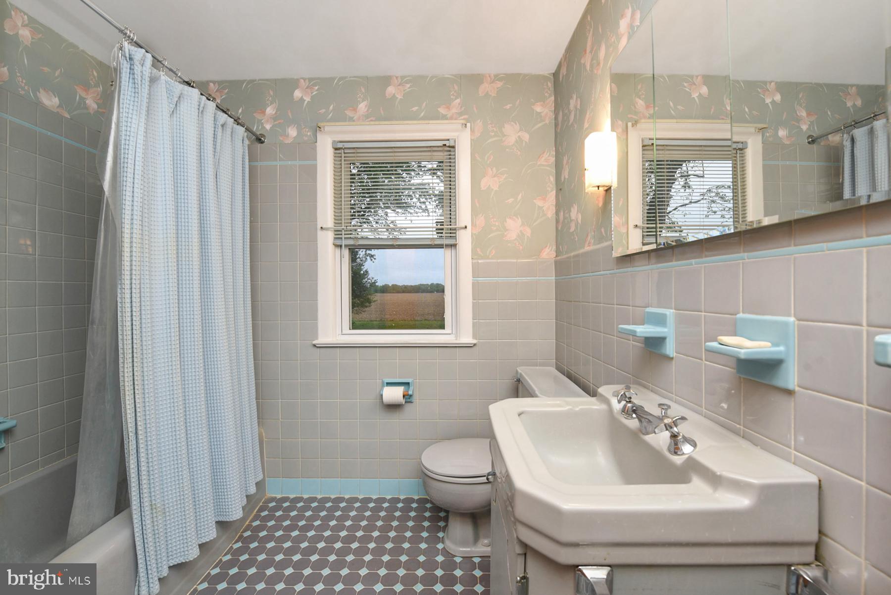 48 Cubberly Road Princeton Junction, NJ 08550 - Photo 19 of 26 Full Bath