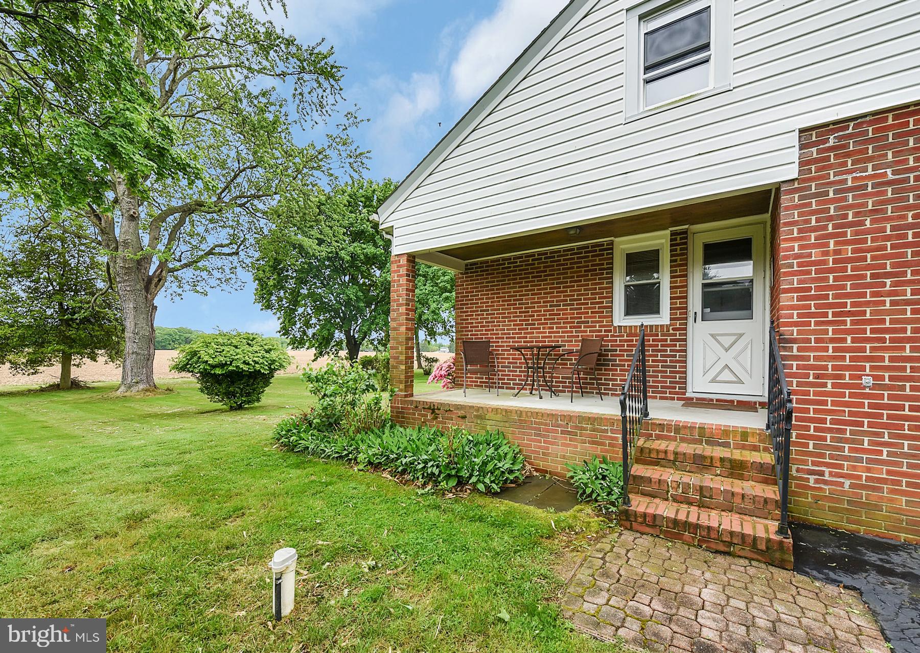 48 Cubberly Road Princeton Junction, NJ 08550 - Photo 4 of 26 Covered Side Porch