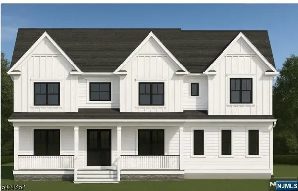 a view of house with yard