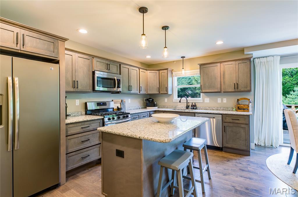 1551 North Parc Grove Court O'Fallon, IL 62269 - Photo 11 of 37