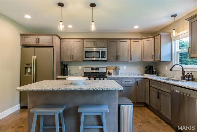 $375,000 | 1551 North Parc Grove Court, O'Fallon, IL 62269