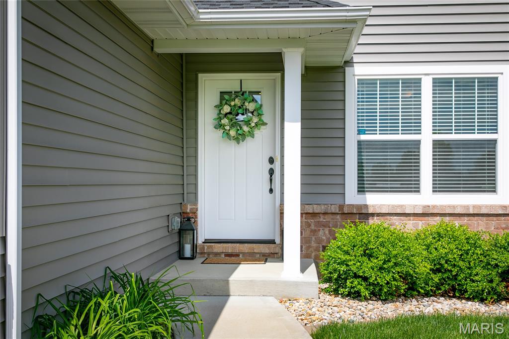 1551 North Parc Grove Court O'Fallon, IL 62269 - Photo 2 of 37