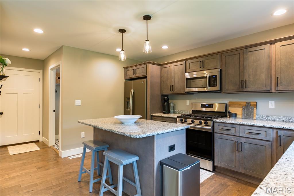 1551 North Parc Grove Court O'Fallon, IL 62269 - Photo 10 of 37