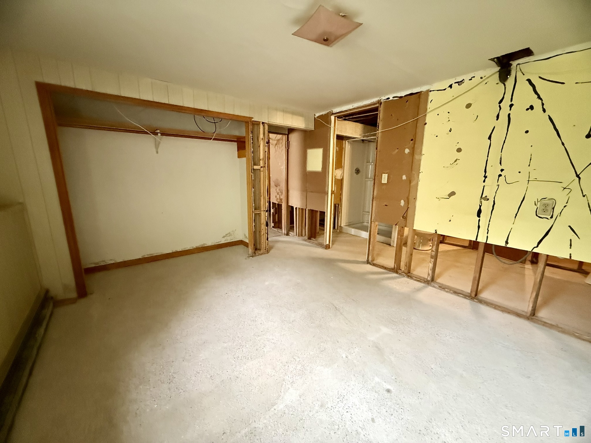 403 Woodtick Road Waterbury, CT 06705 - Photo 20 of 23