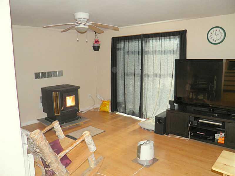 18 Belvedere Road Island Falls, ME 04747 - Photo 10 of 25 Living Room.