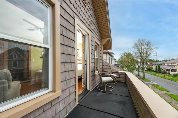 $449,900 | 518 Stewart Avenue, Grove City, PA 16127