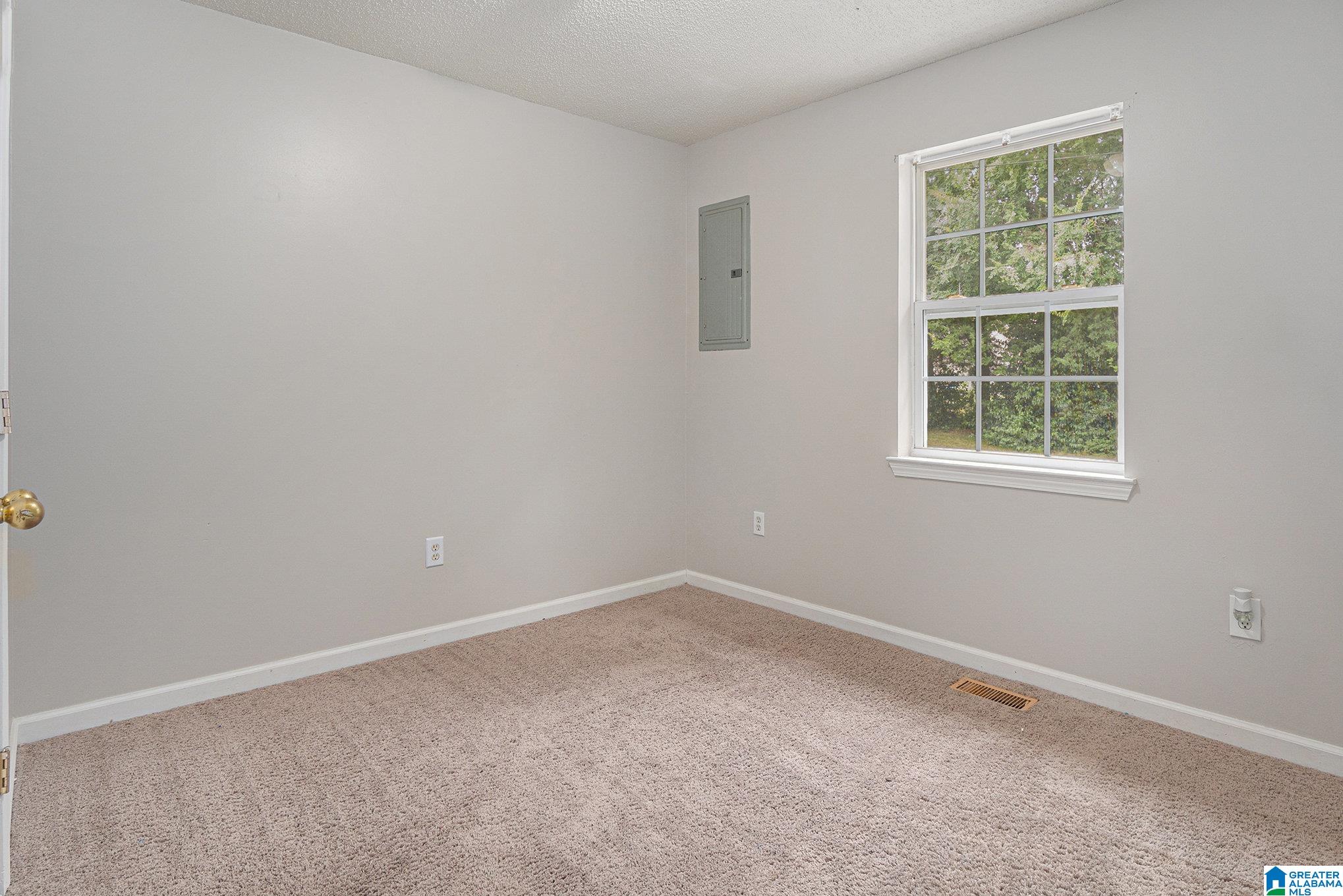 600 Pride Way Birmingham, AL 35211 - Photo 8 of 15