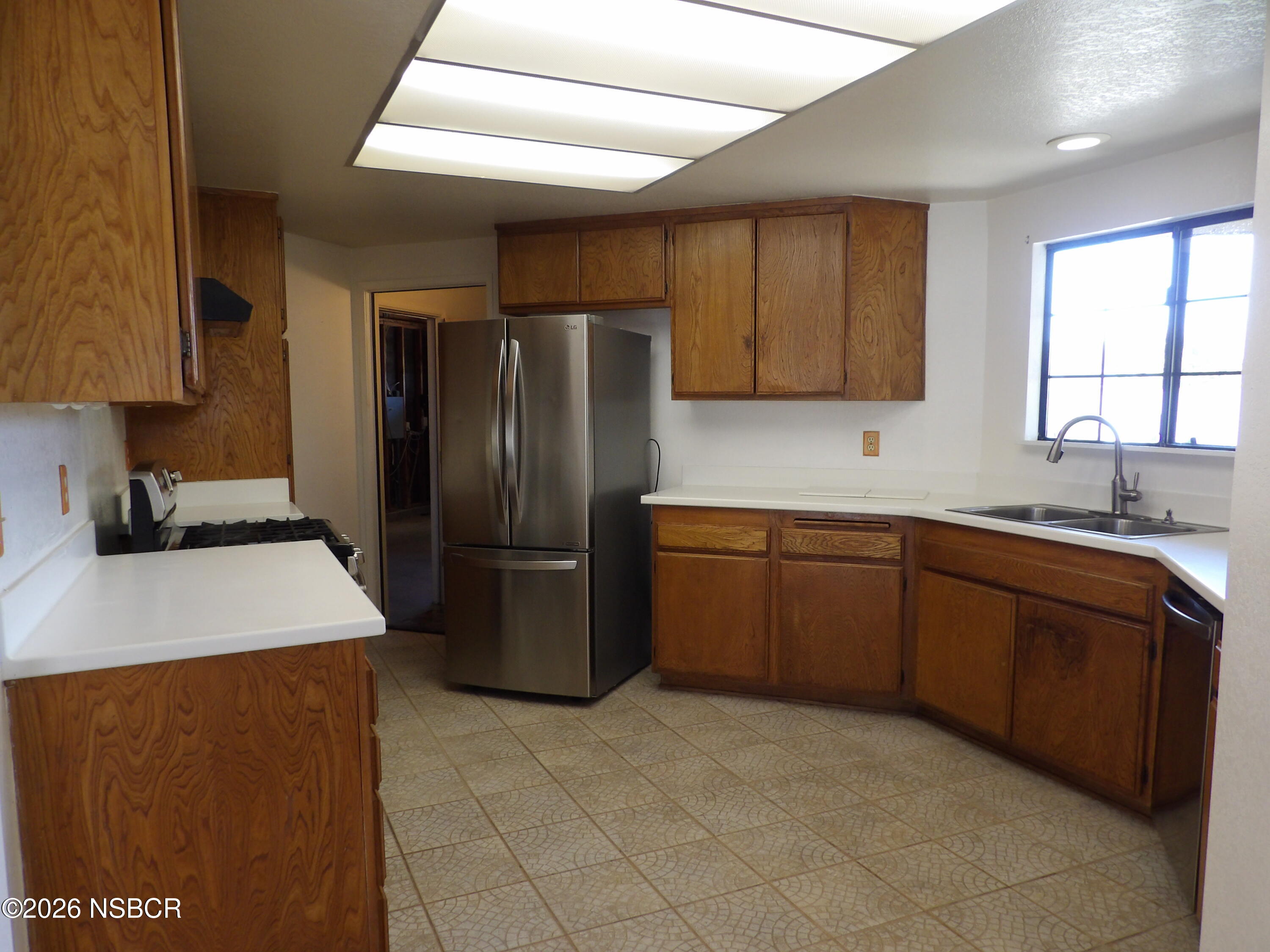 1617 Alexander Avenue Lompoc, CA 93436 - Photo 6 of 18 kitchen from nook