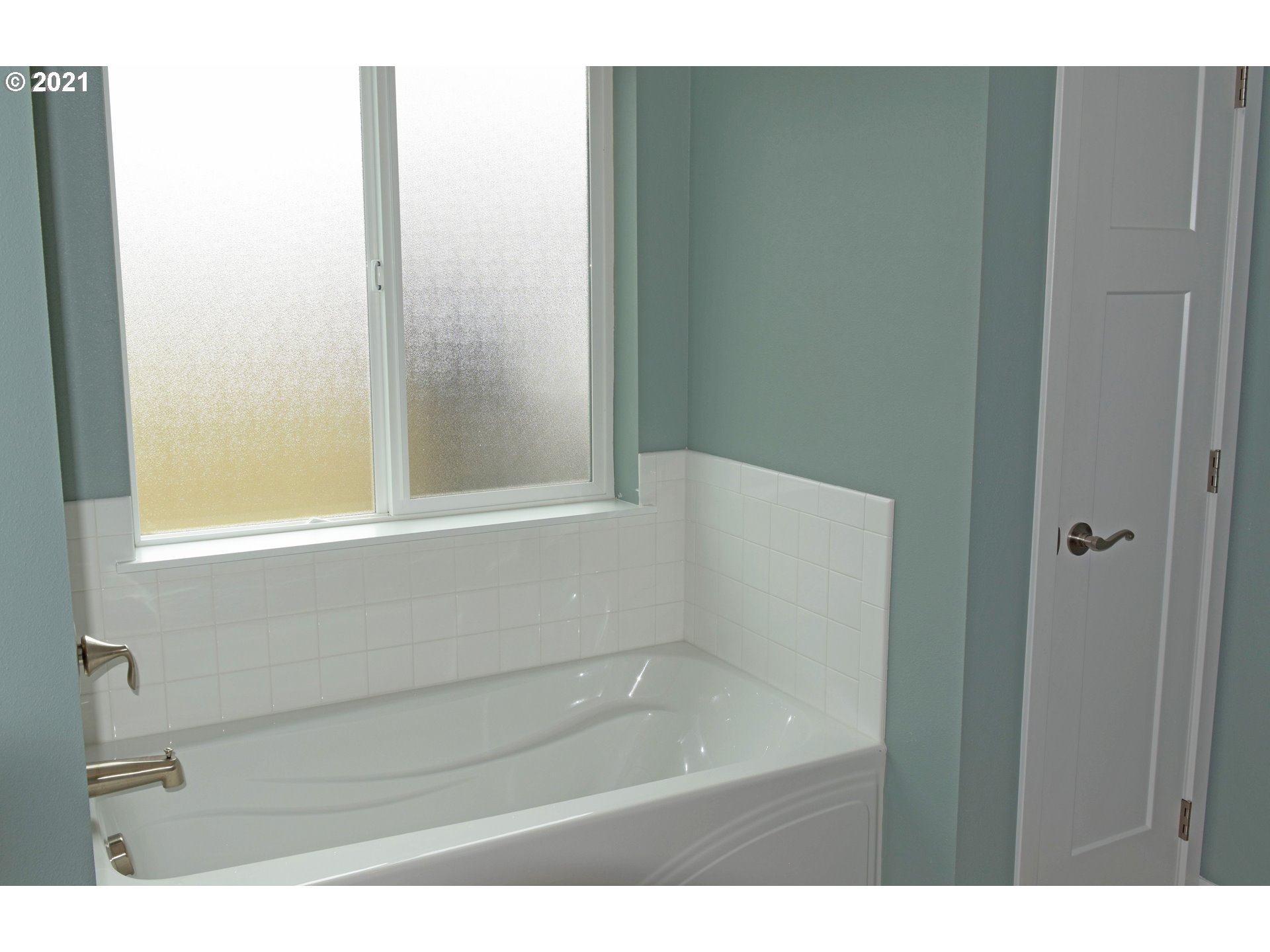 2055 Roosevelt Loop North Bend, OR 97459 - Photo 22 of 32