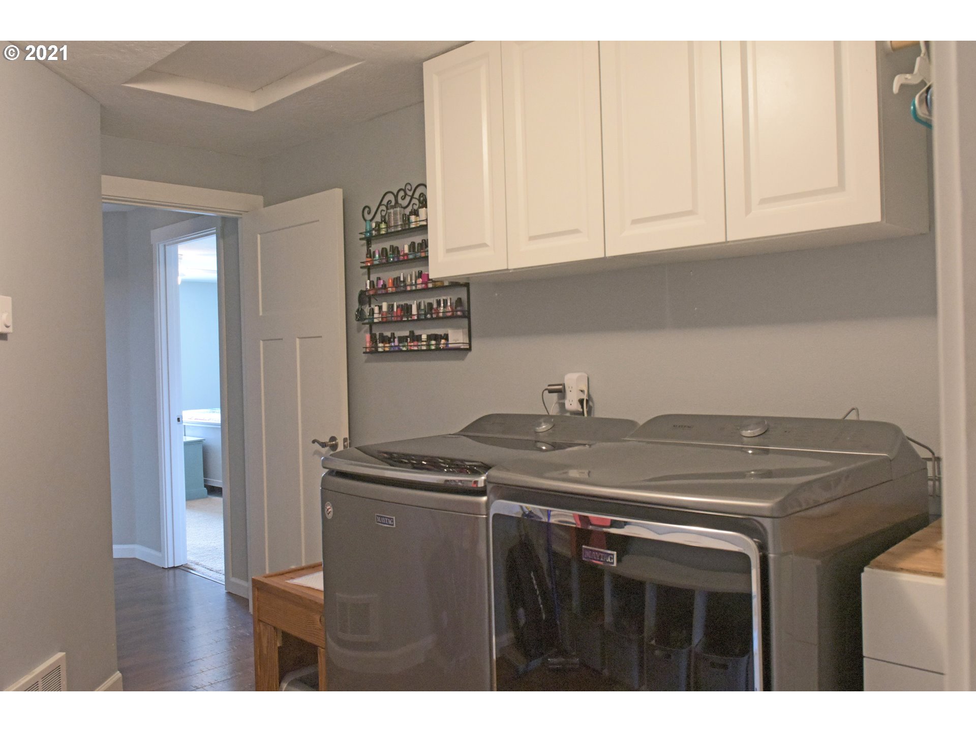 2055 Roosevelt Loop North Bend, OR 97459 - Photo 23 of 32