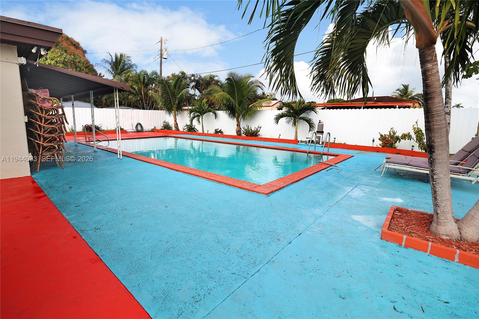 591 Southeast 5th Street Hialeah, FL 33010 - Photo 40 of 45