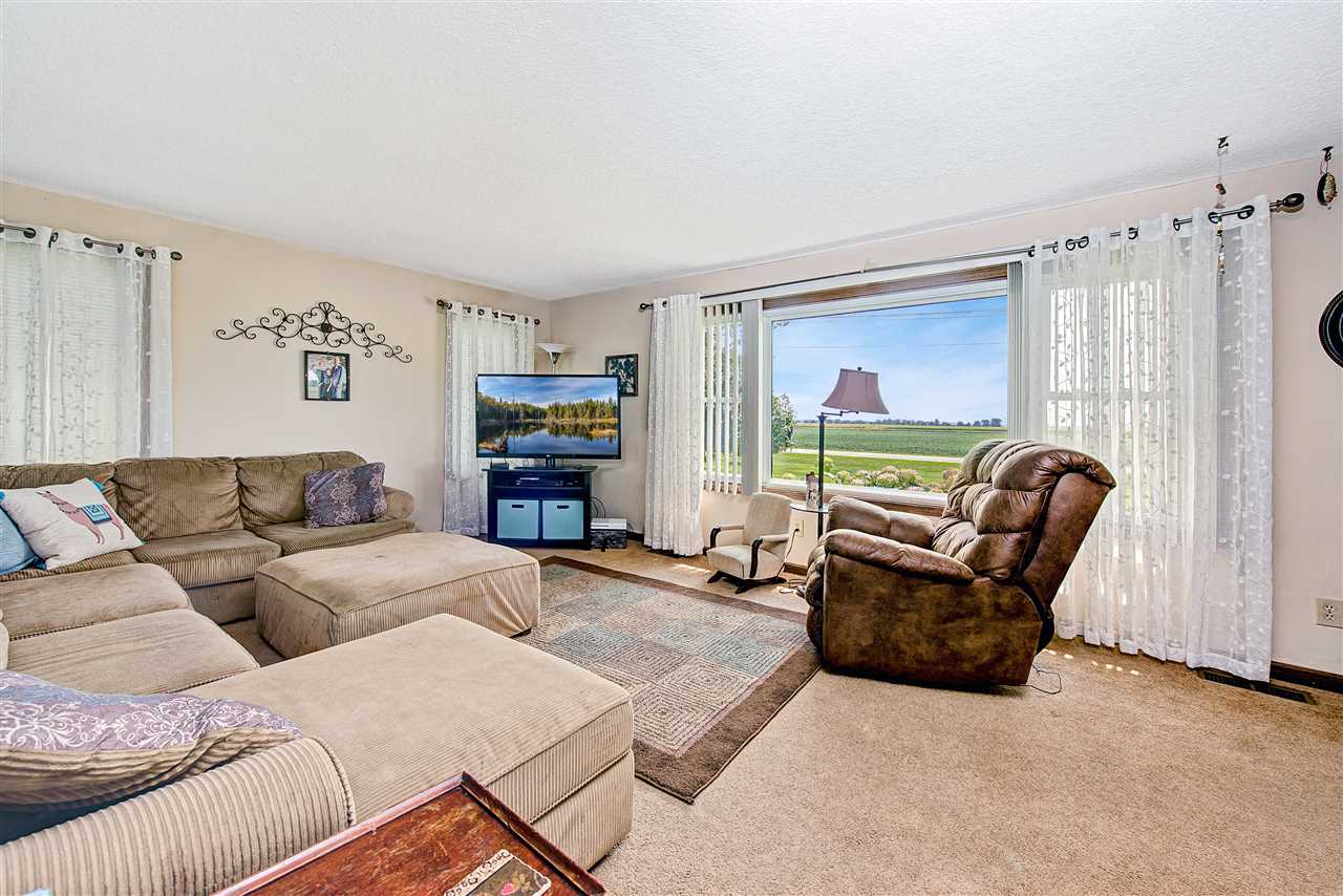 18233 Notestine Road Woodburn, IN 46797 - Photo 11 of 25