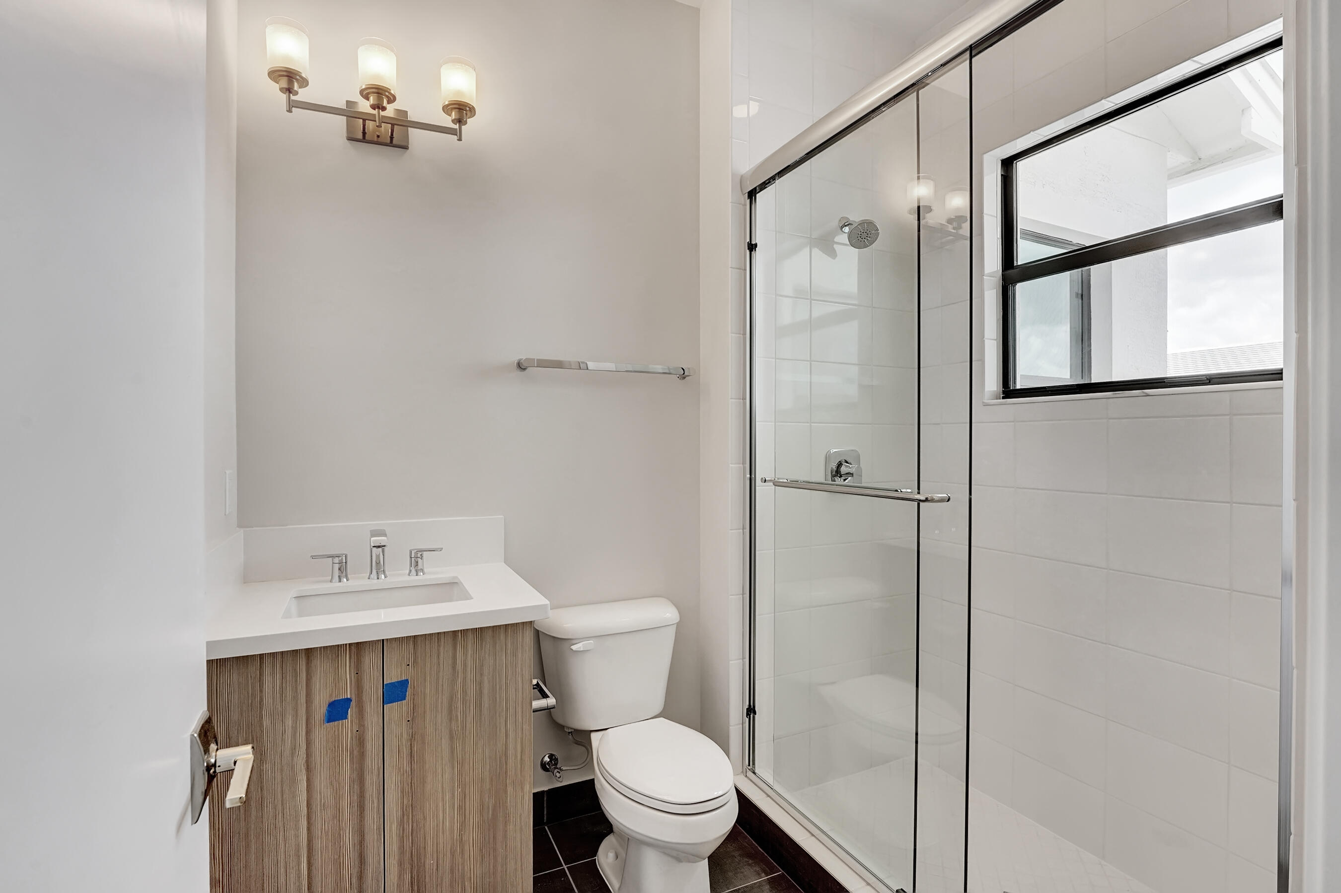 17048 Cappuccino Way Boca Raton, FL 33496 - Photo 33 of 43 bathroom