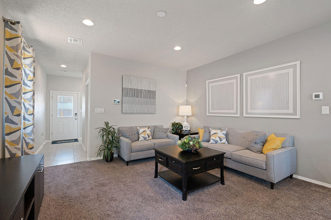 10501 Caresso Loop Southwest Albuquerque, NM 87121 - Photo 6 of 23 Gallery Image 6