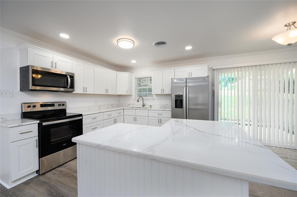 157 Bob White Road Denison, TX 75020 - Photo 13 of 30