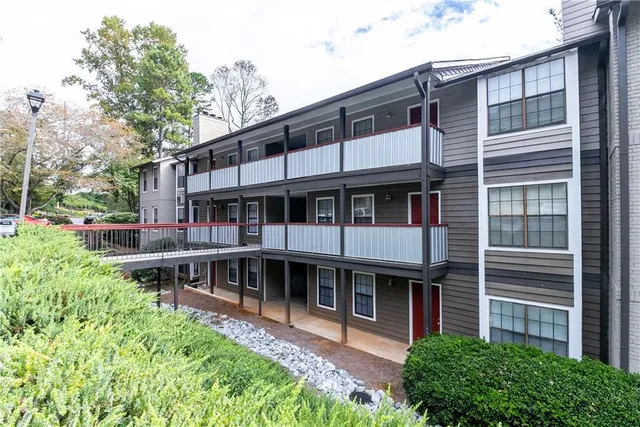 $1,238 | 2330 Cobb Parkway Southeast, Unit 322, Smyrna, GA 30080