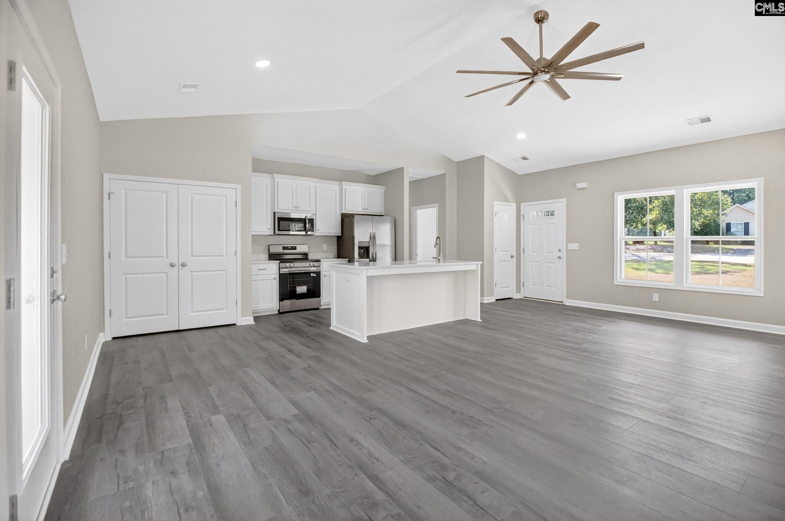 1223 Ancrum Ferry Road Lugoff, SC 29078 - Photo 7 of 37
