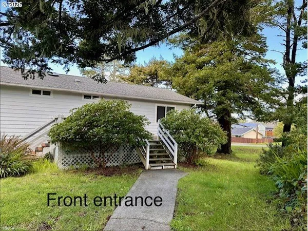 $369,000 | 518 North Wall Street, Coos Bay, OR 97420