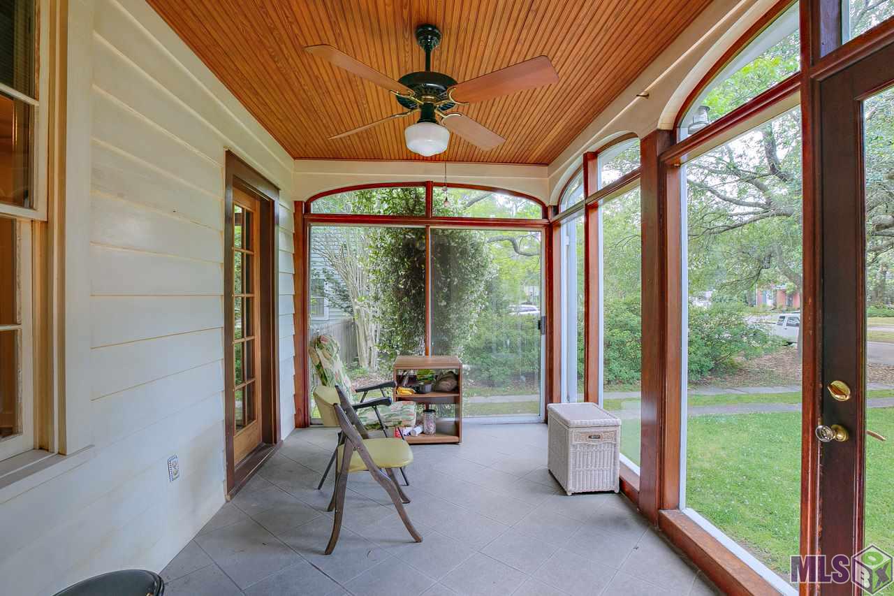 2405 Terrace Avenue Baton Rouge, LA 70806 - Photo 2 of 10 Glass porch