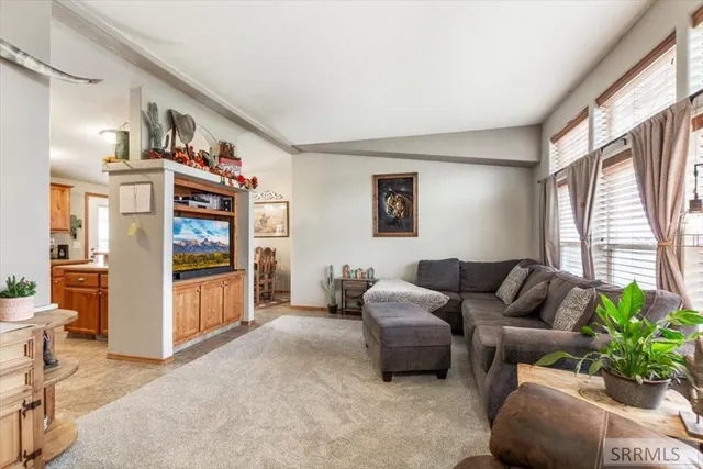 $519,000 | 297 North Hanson Avenue, Shelley, ID 83274