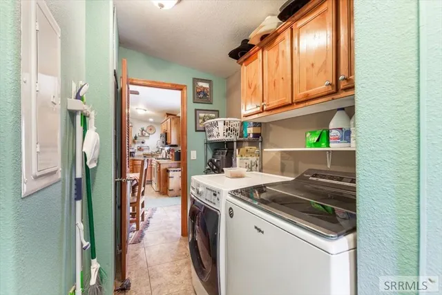 $519,000 | 297 North Hanson Avenue, Shelley, ID 83274