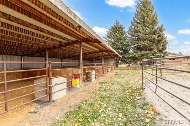 $519,000 | 297 North Hanson Avenue, Shelley, ID 83274